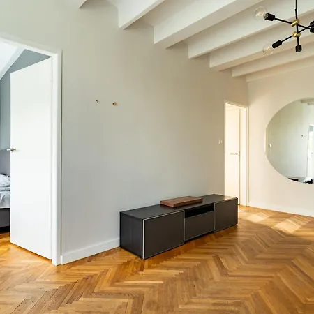 Apartamento Seaside Homely By Bookinghost *